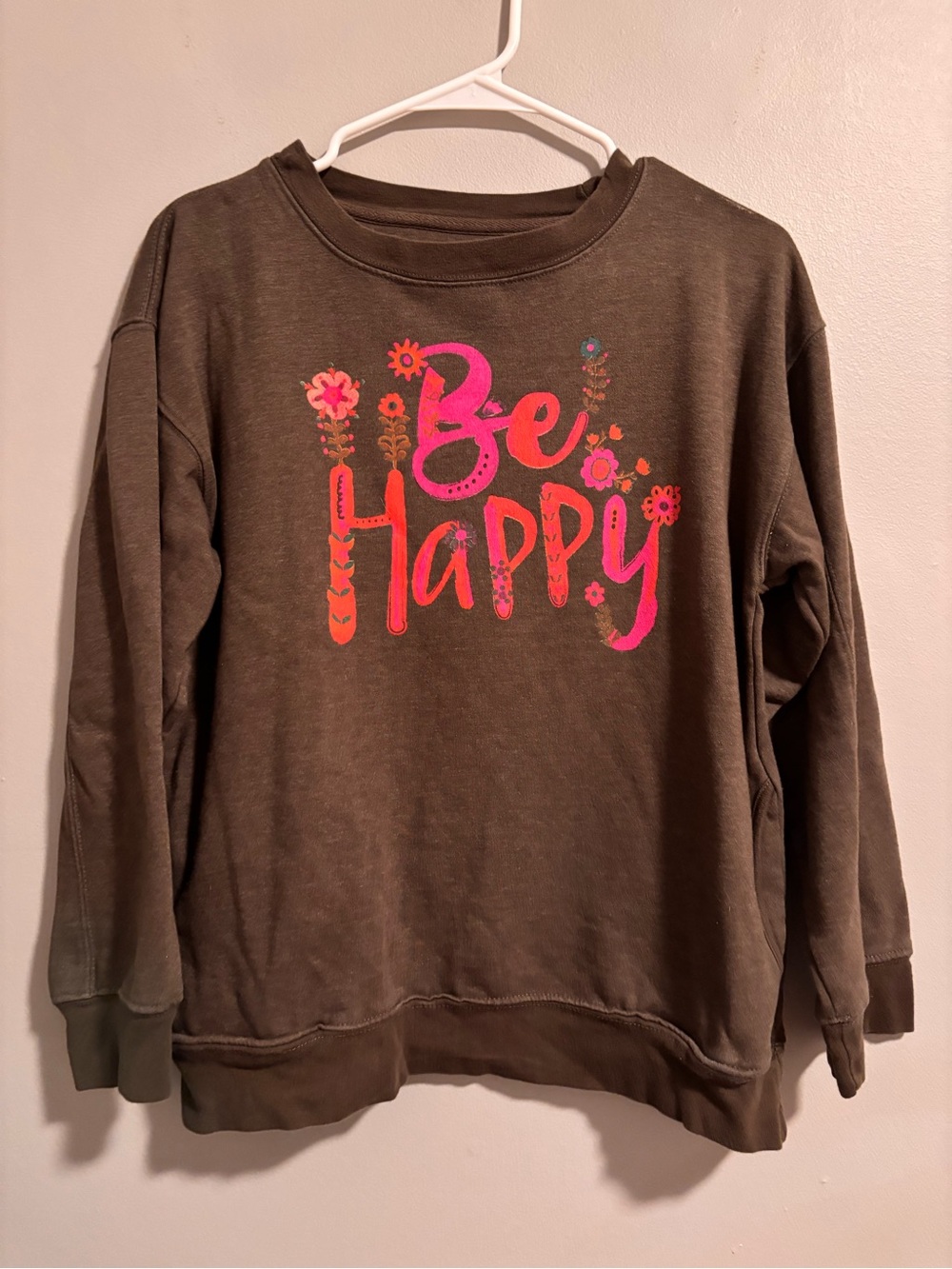 Natural Life Be Happy Brown Sweatshirt with Pockets